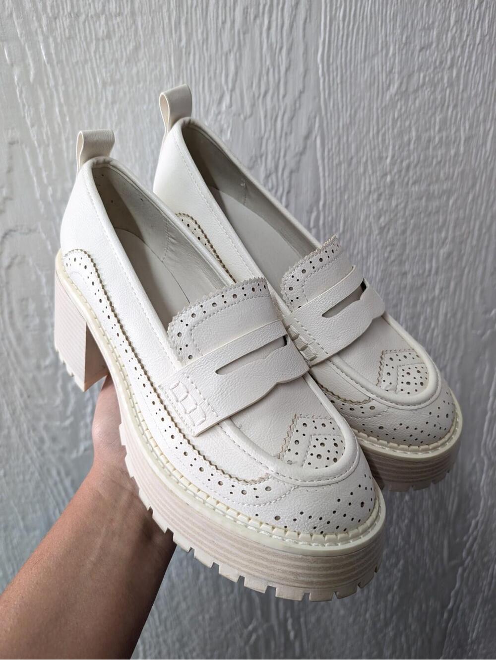 Women’s Chunky Platform Loafer in White